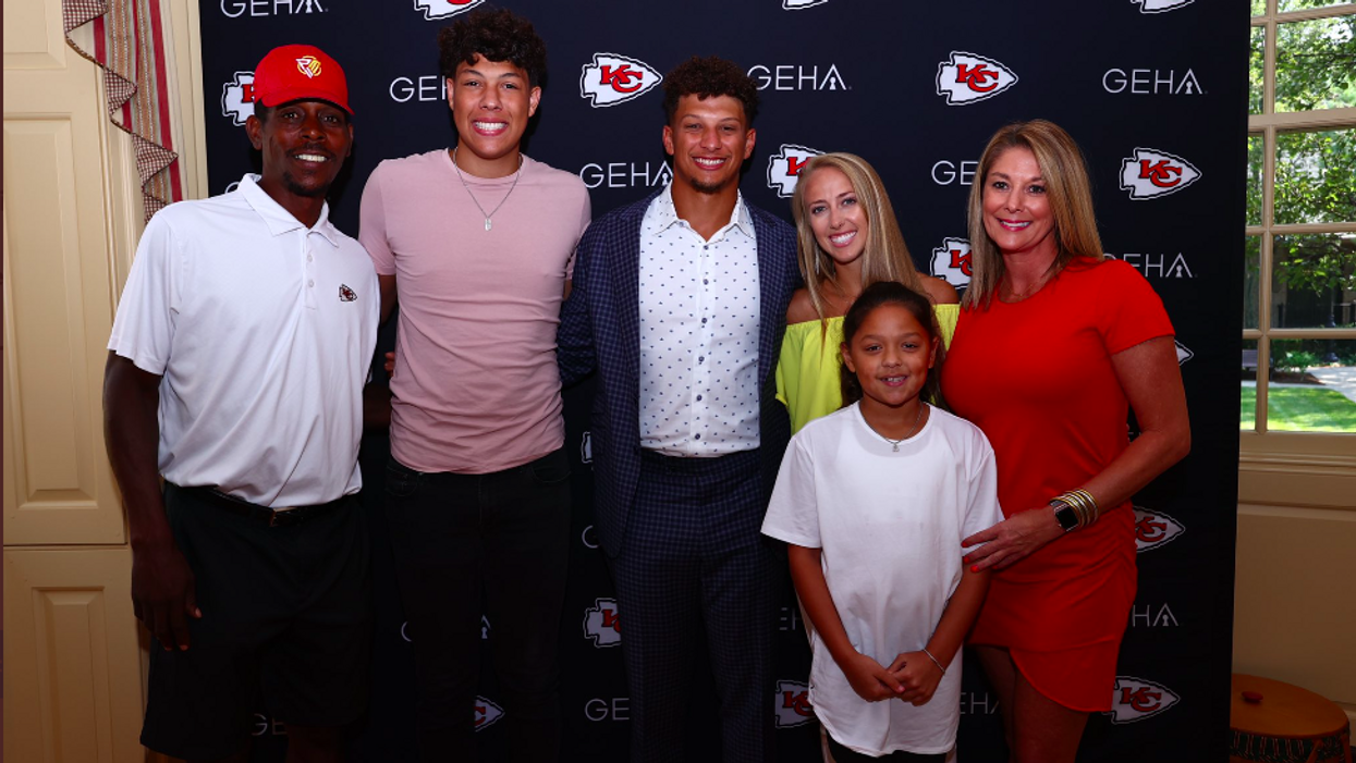 Kansas City Chiefs And Patrick Mahomes Agree To 10 Year, $503 Million Contract